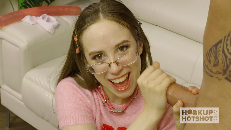 AZ4676932189286221912 11